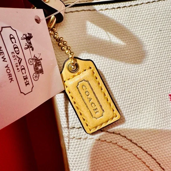 NWT Coach Signature Poppy Legacy Striped Wristlet with Box - Picture 5 of 16